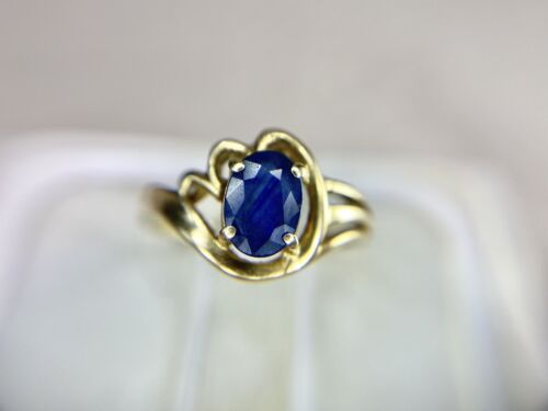 Vintage 14k Yellow Gold Natural Oval Blue Sapphire Solitaire Abstract Style Ring