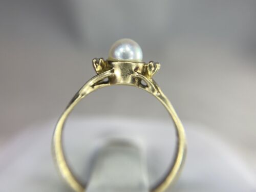 Vintage Style 10k Yellow Gold White Cultured Pearl Small Diamond Ring