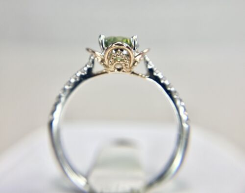 14k White Gold Natural Fancy Green Round Diamond Flower Engagement Ring