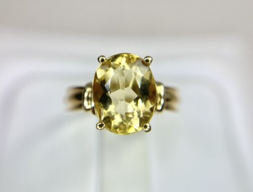 Vintage 14k Yellow Gold Natural Oval Shape Yellow Citrine Solitaire Ring