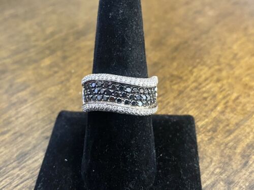 14k White Gold Natural Round Black Diamond Twisted Cocktail Band Ring