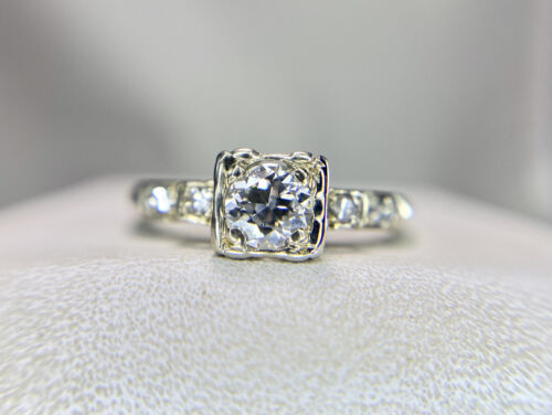 Vintage Art Deco 18k White Gold Round Old European Diamond Engagement Ring