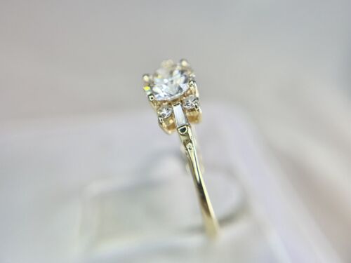 14k Yellow Gold Signed Helzberg Natural Round Baguette Diamond Engagement Ring