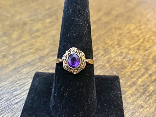 Vintage 10k Rose Gold Natural Oval Shape Purple Amethyst Bezel Set Filigree Ring