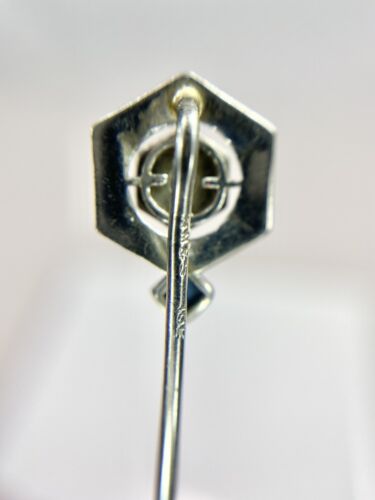 Vintage Art Deco 10k White Gold Round Diamond Blue Sapphire Stick Pin