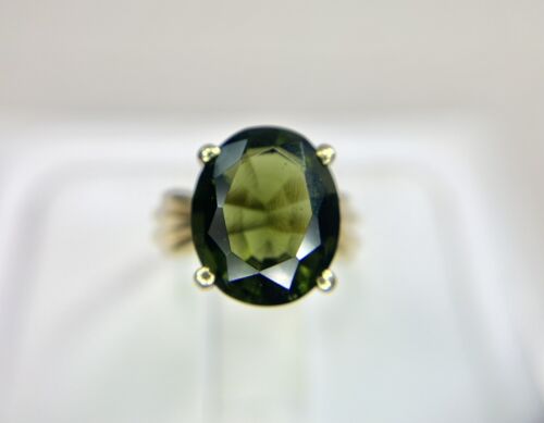 Vintage 14k Yellow Gold Oval Natural Green Tsavorite Garnet Solitaire Ring