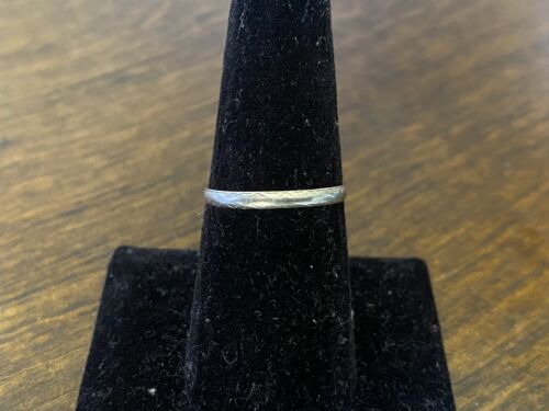 Vintage Art Deco Designer 10k White Gold Classic Thin Wedding Band Ring