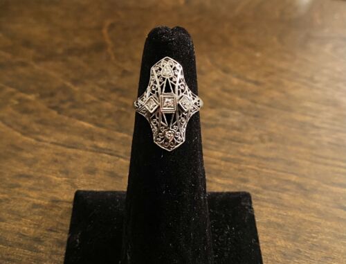 Art Deco 18k White Gold Natural Round Diamond Filigree Shield Cocktail Ring