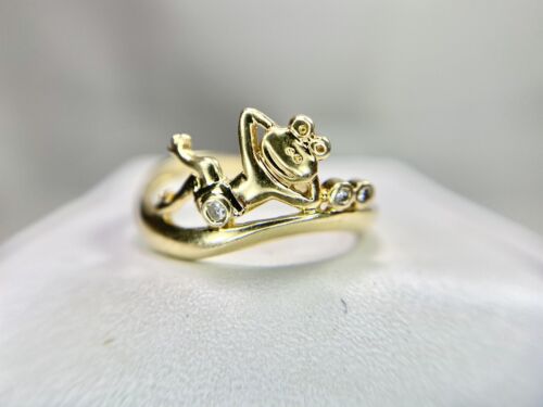 Vintage 14k Yellow Gold Designer Round Brilliant Natural Diamond Frog Ring