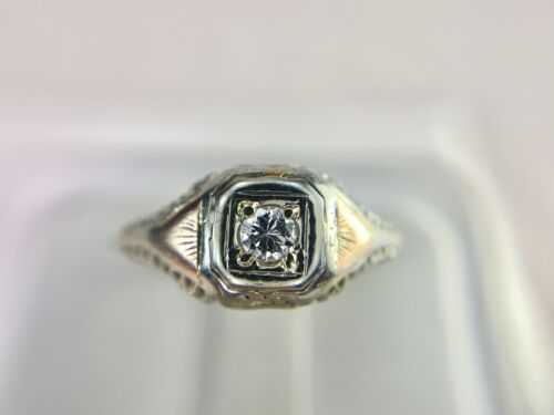 Vintage Art Deco 18k White Gold Old European Diamond Filigree Engagement Ring