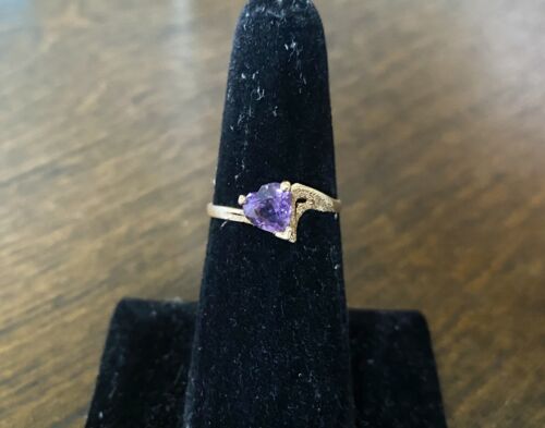 Vintage Estate 10k Yellow Gold Heart Shape Purple Amethyst Solitaire Ring