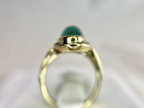 Vintage 10k Yellow Gold Natural Green Chalcedony Marquise Shape Cocktail Ring