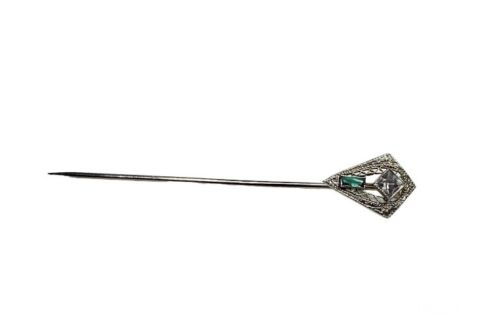 Art Deco 10k White Gold Green Emerald Baguette Shape Filigree Stick Pin