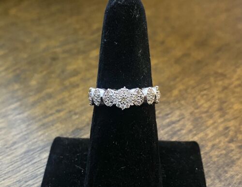 18k White Gold Natural Round Brilliant Diamond Cluster Engagement Ring 1/2 ct