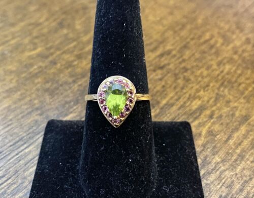 Vintage 14k Yellow Gold Pear Shape Green Peridot Pink Tourmaline Ring