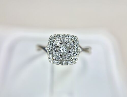 10k White Gold Natural Princess Cut Round Diamond Halo Cluster Engagement Ring