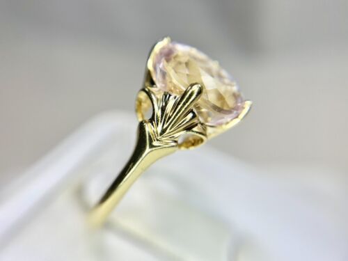 Vintage 14k Yellow Gold Natural Oval Shape Light Pink Topaz Solitaire Ring