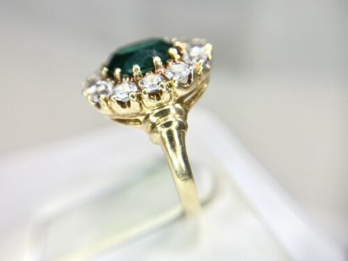 Vintage 10k Yellow Gold Oval Green Emerald Cubic Zirconia Cocktail Ring