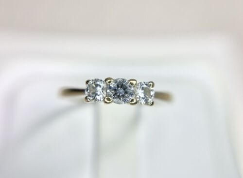 18k White Gold Natural Round Brilliant Diamond Three Stone Engagement Ring