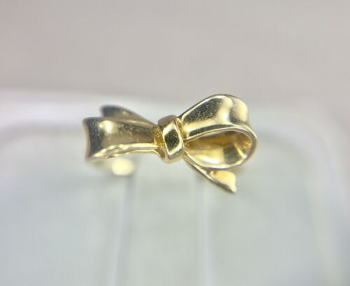 Vintage Designer 14k Yellow Gold Hand Crafted Ribbon Ring