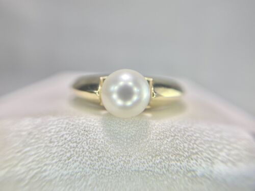 Vintage Designer 14k Yellow Gold Round White Cultured Pearl Solitaire Ring