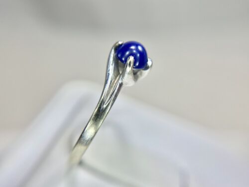 Vintage 10k White Gold Round Blue Star Sapphire Small Bypass Solitaire Ring