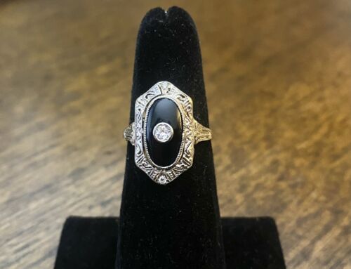 Art Deco 14k White Gold Round Diamond Black Onyx Filigree Cocktail Ring