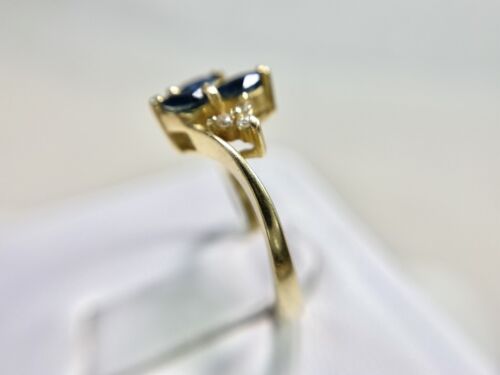 Vintage 14k Yellow Gold Marquise Blue Sapphire Round Diamond Small Cocktail Ring