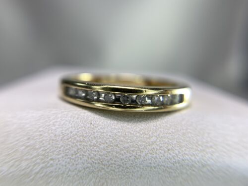 10k Yellow Gold Round Brilliant Diamond Channel Set Wedding Band Ring 