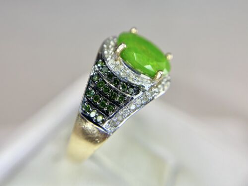 10k Yellow Gold Designer Oval Green Stone Round Blue Diamond Cocktail Ring