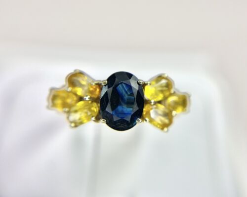 Vintage 14k Yellow Gold Designer Natural Oval Shape Blue Sapphire Cocktail Ring