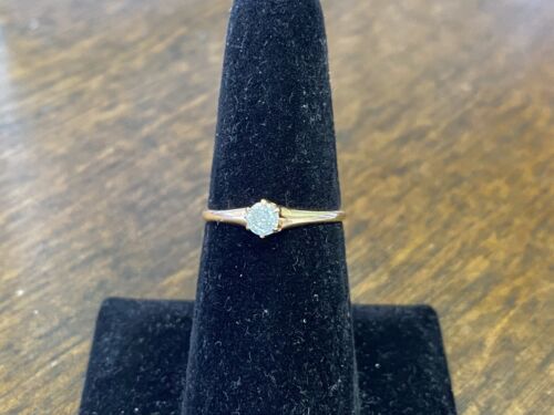 Vintage 14k Yellow Gold Natural Round Diamond Small Solitaire Engagement Ring