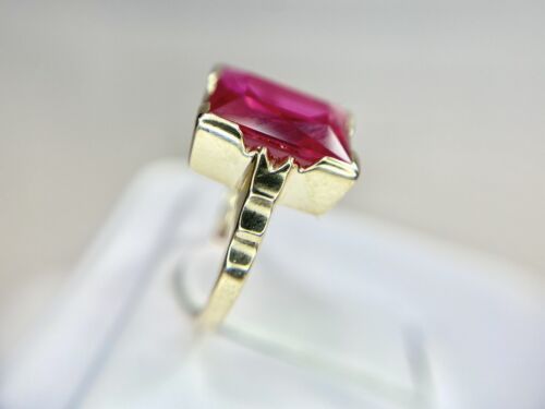 Vintage 10k Yellow Gold Rectangle Radiant Cut Pink Gemstone Solitaire Ring