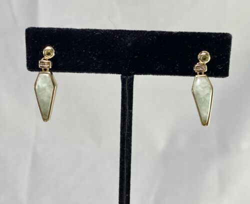 Vintage 10k Yellow Gold Bezel Set Green Jade Round Diamond Dangle Earrings