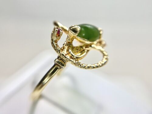 Vintage 10k Yellow Gold Marquise Green Jade Round Red Ruby Cocktail Ring