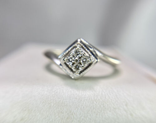 10k White Gold Natural Round Brilliant Diamond Flower Cluster By-Pass Ring