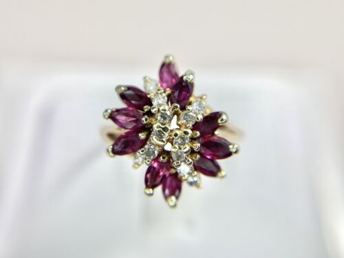 Vintage 14k Yellow Gold Natural Round Brilliant Diamond Red Garnet Cocktail Ring