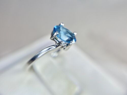 Vintage 14k White Gold Oval London Blue Natural Topaz Round Diamond Ring