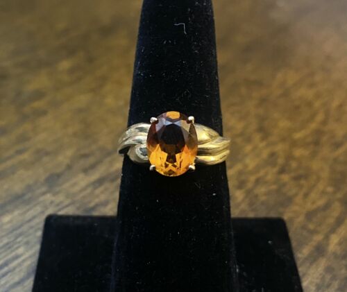 Vintage 10k Yellow Gold Designer Signed Oval Shape Orange Citrine Solitaire Ring