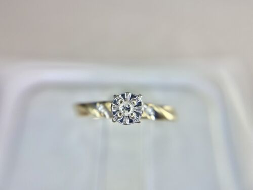 Vintage 10k Yellow Gold Natural Round Diamond Solitaire Small Engagement Ring