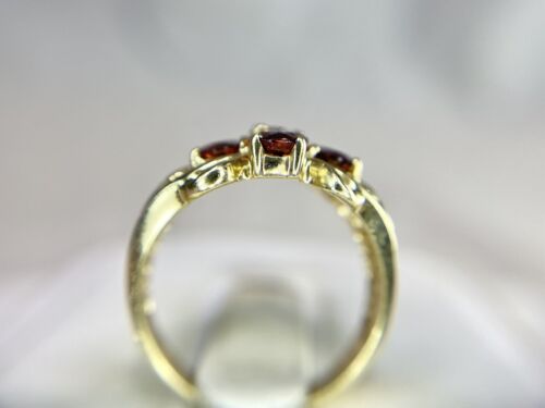 Vintage 14k Yellow Gold Natural Oval Red Rhodolite Garnet Filigree Cocktail Ring