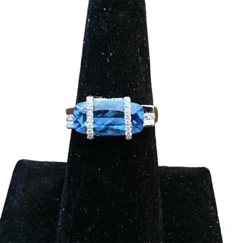 14k White Gold Designer Natural London Blue Topaz Round Diamond Ring