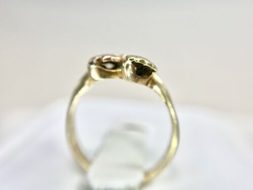 Vintage 10k Yellow Black Hills Gold Designer Grape Leaf Small Cocktail Ring