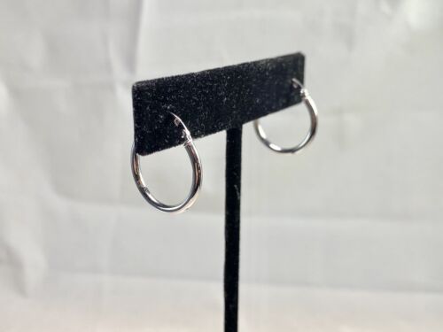 14k White Gold Designer Lite Weight Hoop Earrings