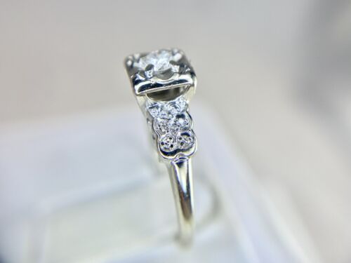 Vintage Designer 14k White Gold Natural Round Diamond Small Engagement Ring