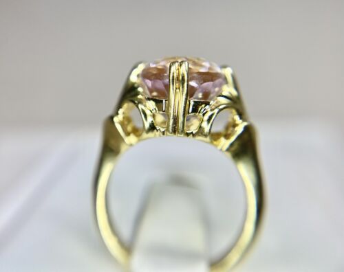 Vintage 14k Yellow Gold Natural Oval Shape Light Pink Topaz Solitaire Ring