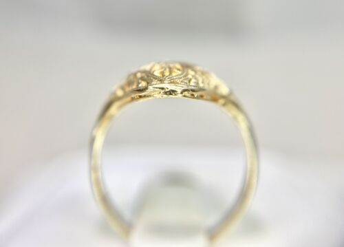 Vintage Art Deco 14k Yellow Gold Round Diamond Filigree Shield Ring