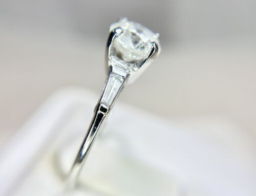 Vintage 14k White Gold Natural Round Baguette Cut Diamond Engagement Ring