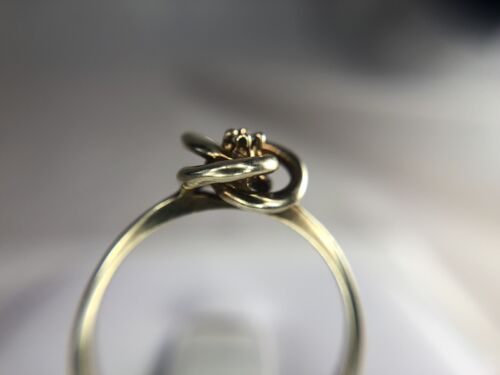 Vintage 10k Yellow Gold Round Single Cut Natural Diamond Abstract Flower Ring