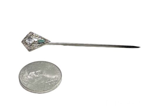 Art Deco 10k White Gold Green Emerald Baguette Shape Filigree Stick Pin